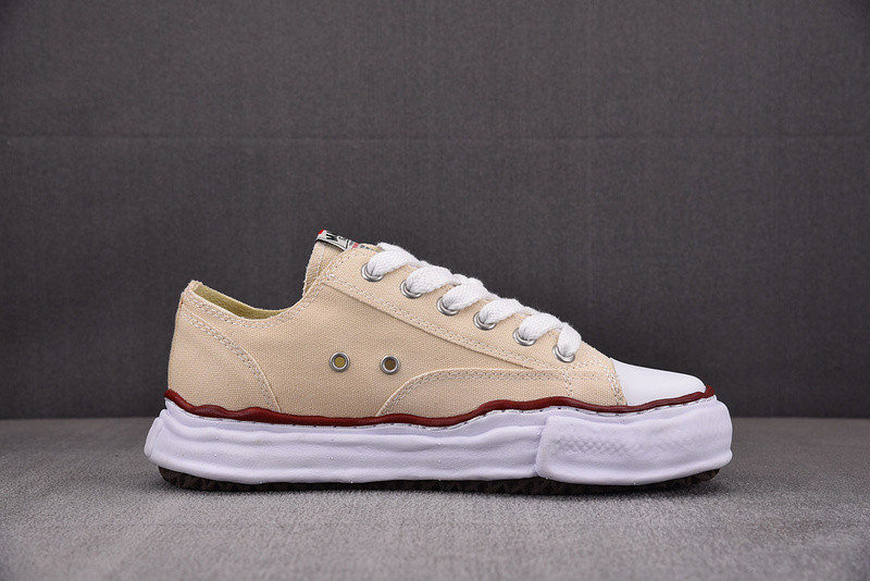 MAISON MIHARA SNEAKERS