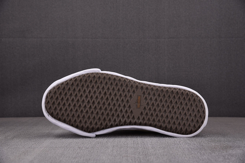 MAISON MIHARA SNEAKERS
