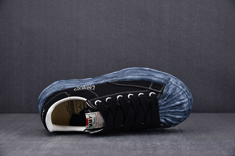 MAISON MIHARA SNEAKERS