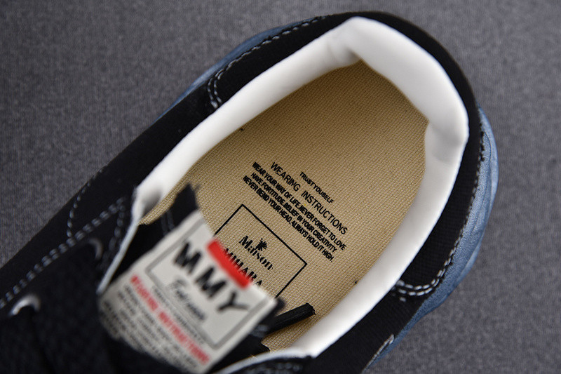 MAISON MIHARA SNEAKERS