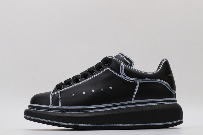 ALEXANDER MCQUEEN SNEAKER
