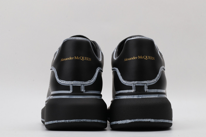 ALEXANDER MCQUEEN SNEAKER