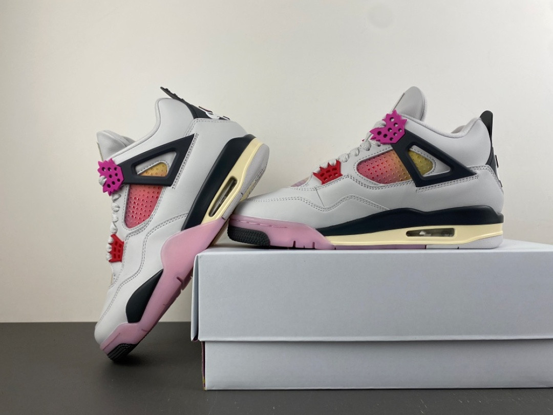 Air Jordan 4 Retro