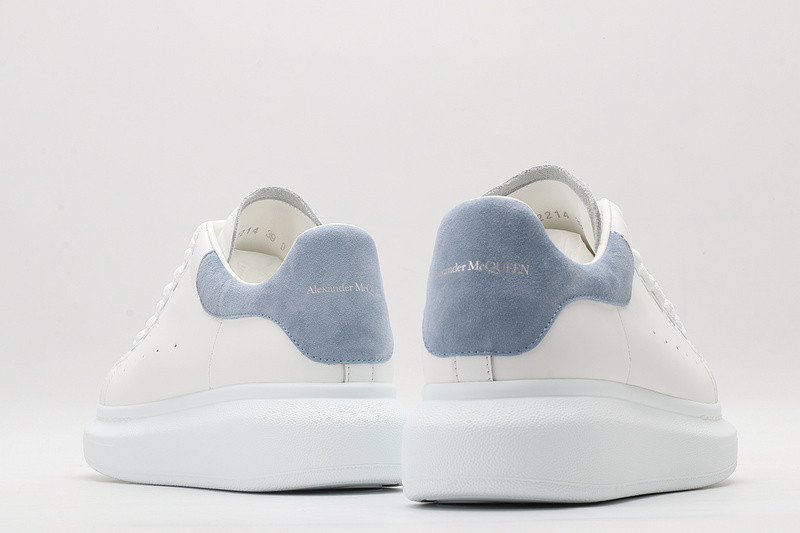 ALEXANDER MCQUEEN SNEAKER