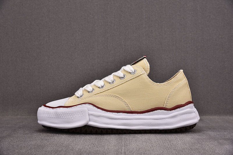 MAISON MIHARA SNEAKERS