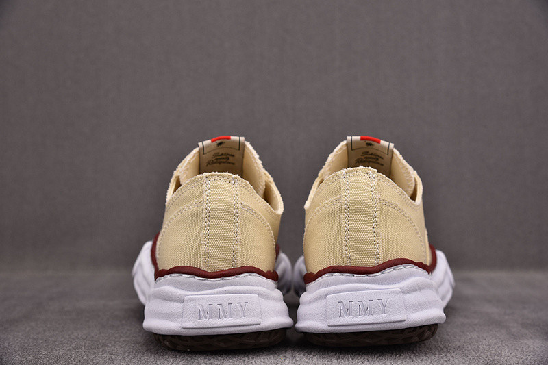 MAISON MIHARA SNEAKERS