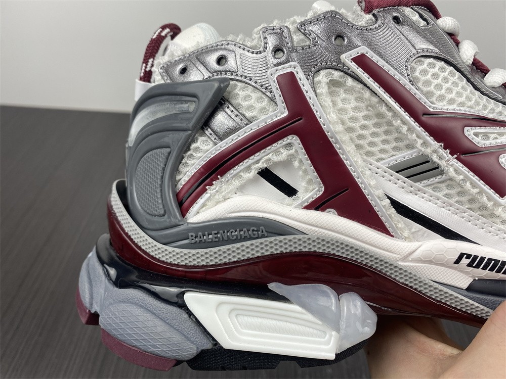 Ba*len*cia*ga runner 677403-w3rb8-9069