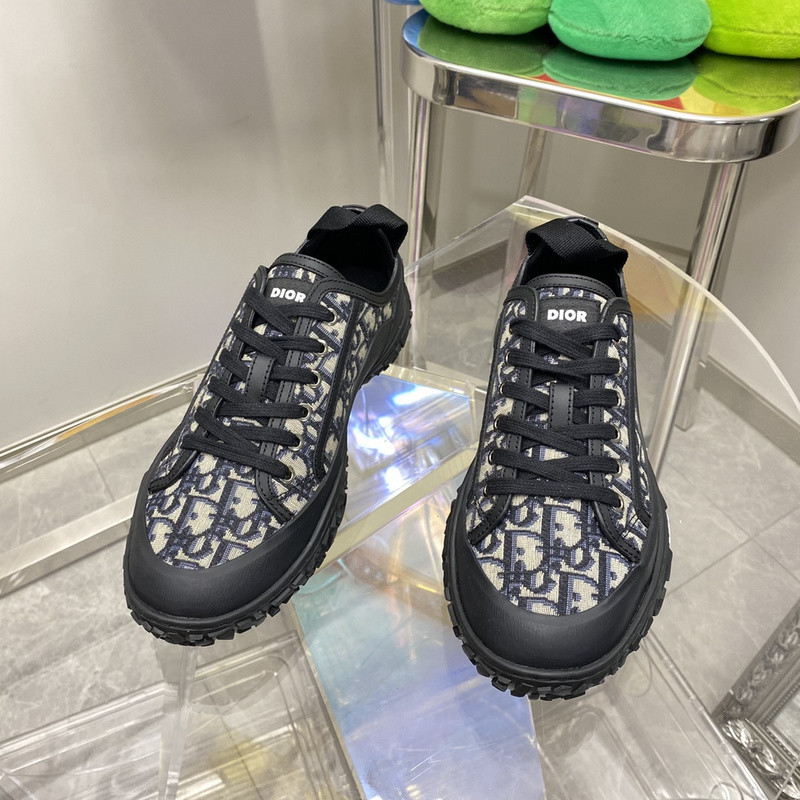 DR B28 SNEAKER