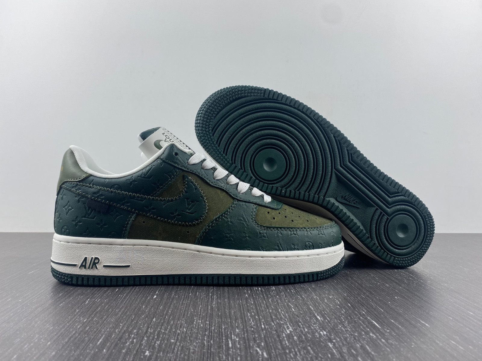 NIKE AIR FORCE 1 LOW BY VIRGIL ABLOH