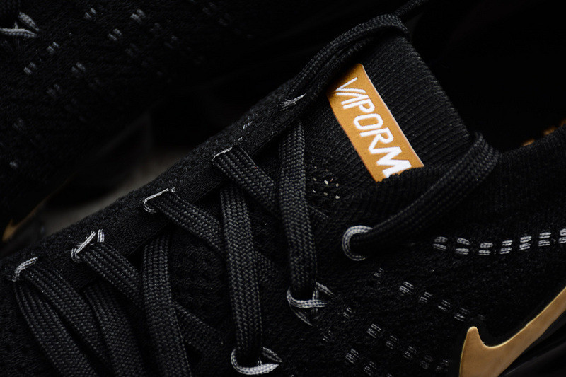 AIR VAPORMAX FLYKNIT 2.0 BLACK/GOLD 42842-009