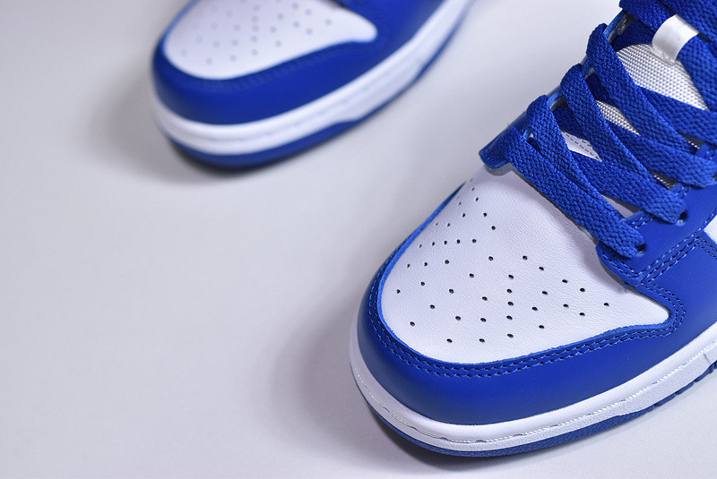 Nike SB Dunk Low SP Kentucky CU1726-100