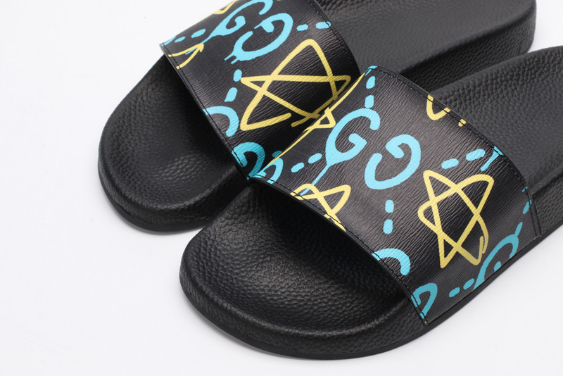 GUC LEATHER SLIDE