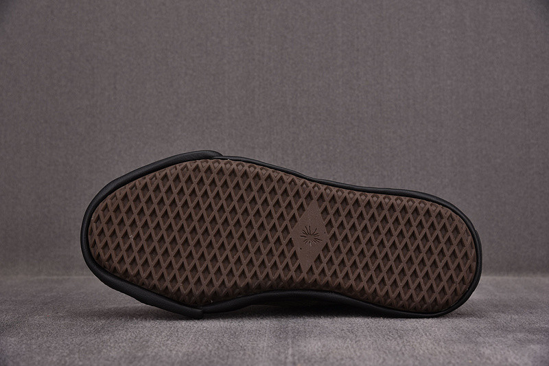 MAISON MIHARA SNEAKERS