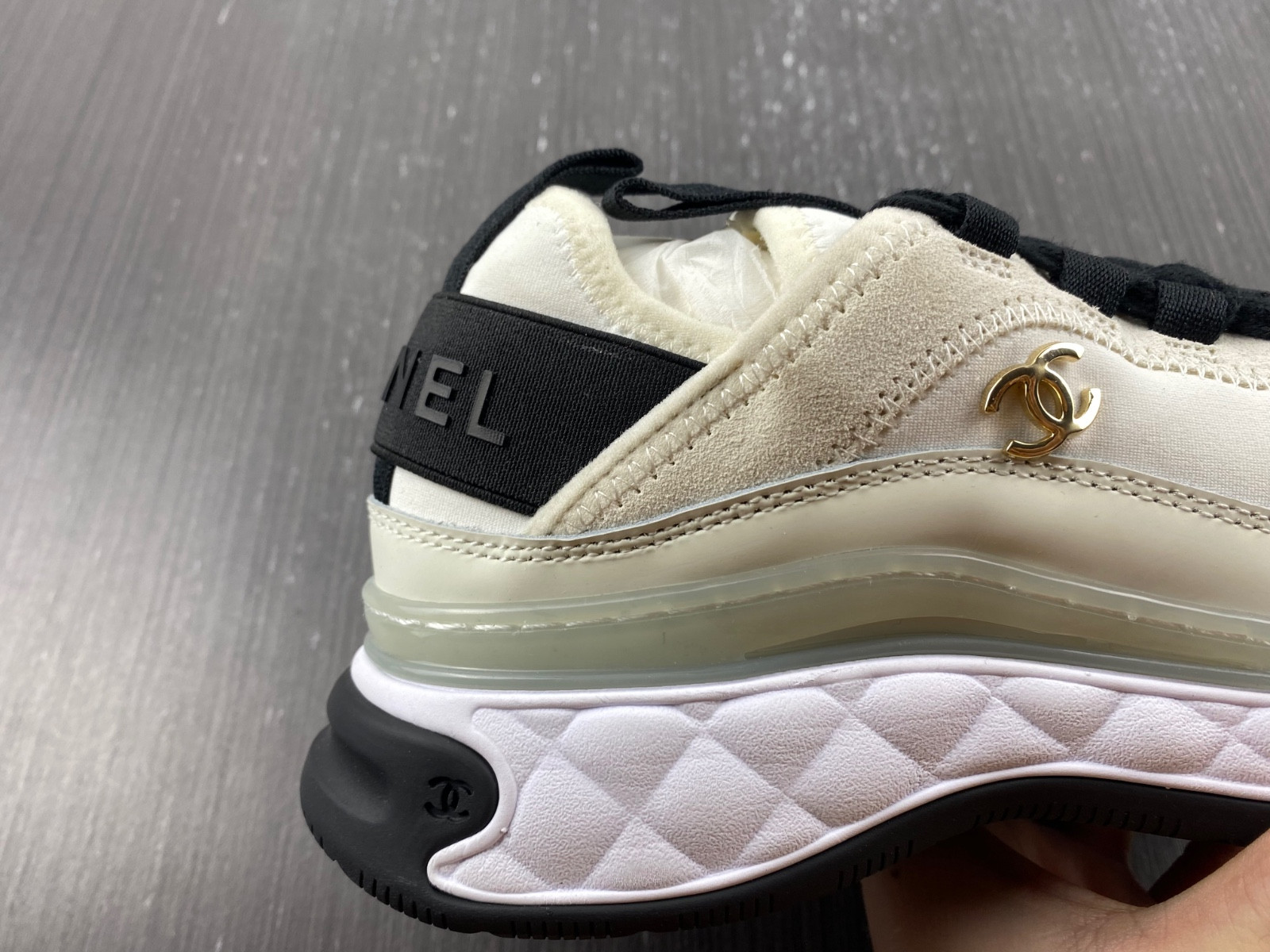 CHA_NEL SNEAKERS