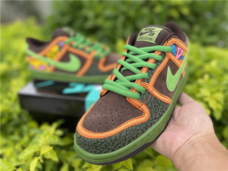 Nike SB Dunk Low De La Soul (2015) - 789841-332