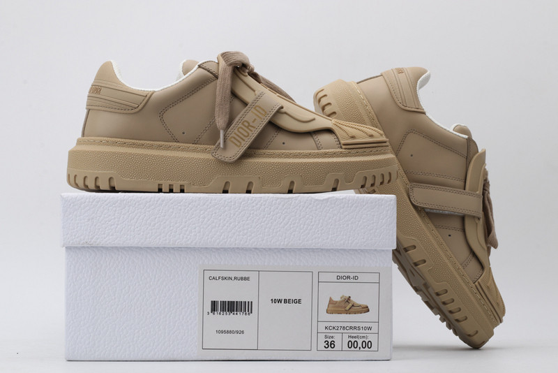 D*or sneakers