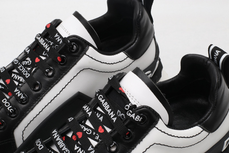 DG SNEAKER
