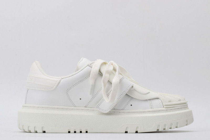 D*or sneakers