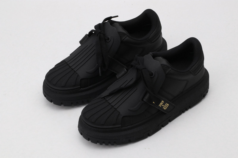 D*or sneakers