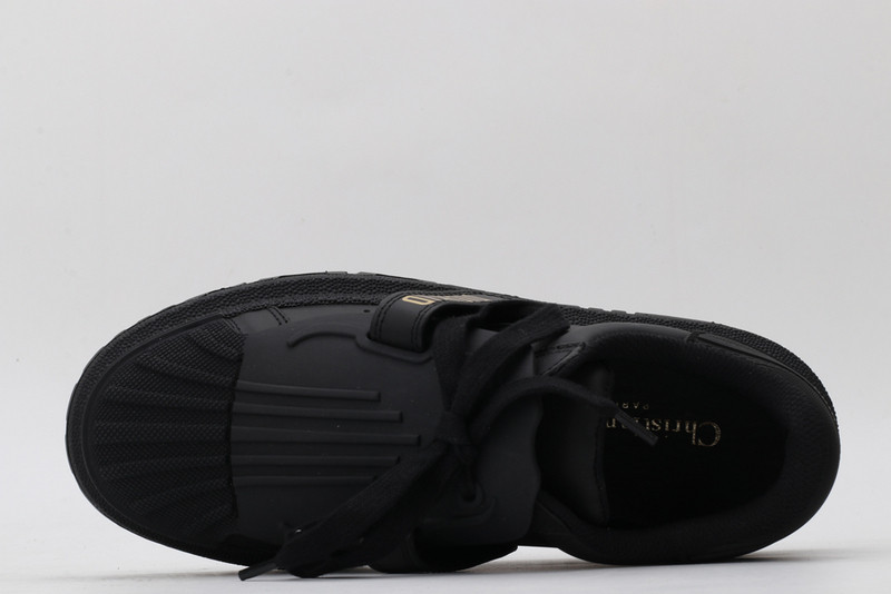 D*or sneakers