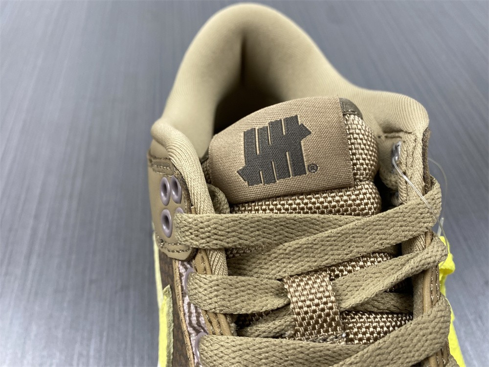 NIKE DUNK LOW SP UNDEFEATED CANTEEN DUNK VS. AF1 PACK DH3061-200