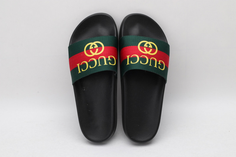 GUC LEATHER SLIDE