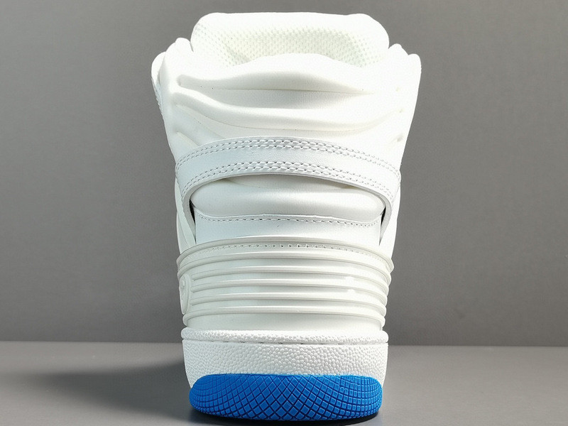 G*u*i sneakers
