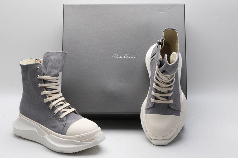 RICK 0WENS SNEAKERS