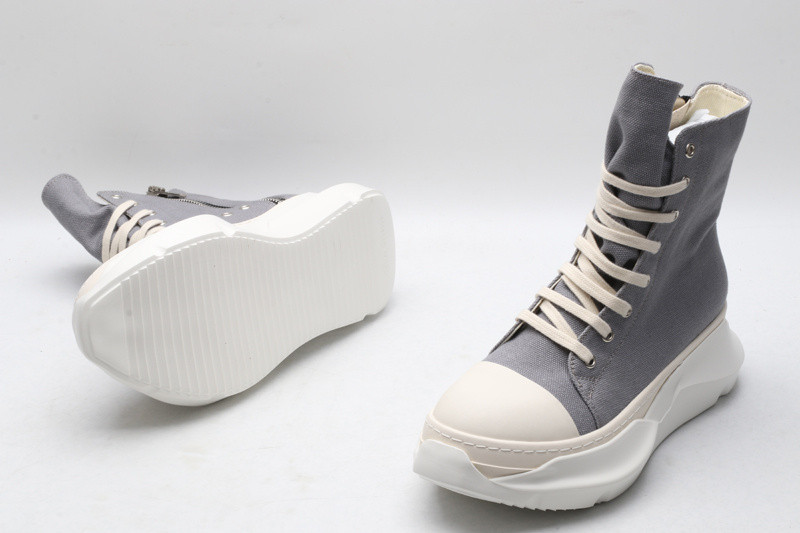RICK 0WENS SNEAKERS