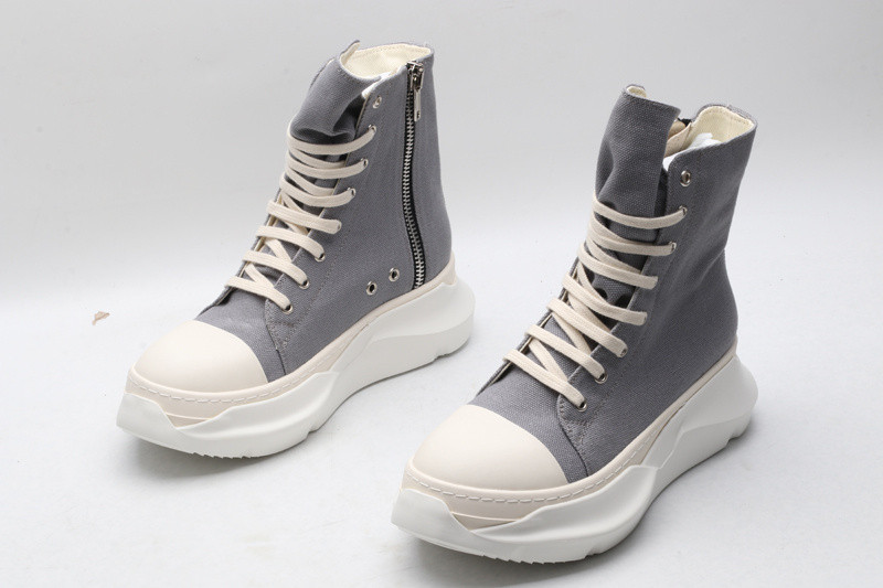 RICK 0WENS SNEAKERS