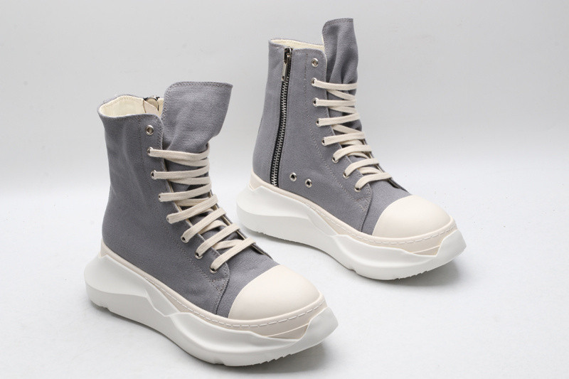 RICK 0WENS SNEAKERS