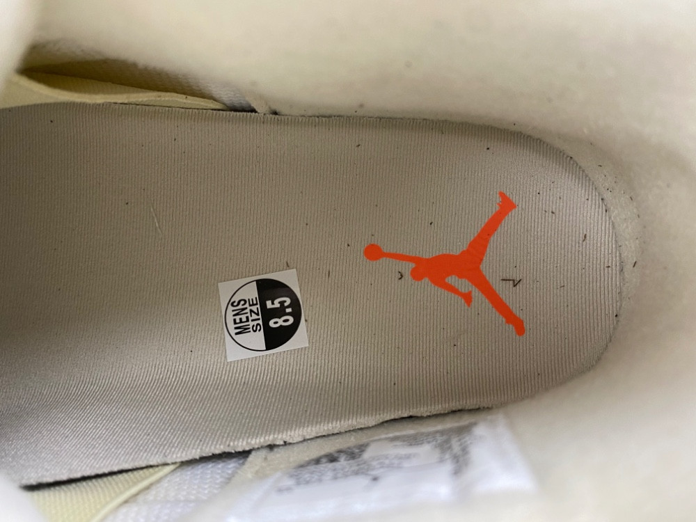 Air Jordan Wmns 4 Retro