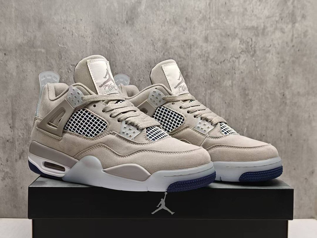Air Jordan 4