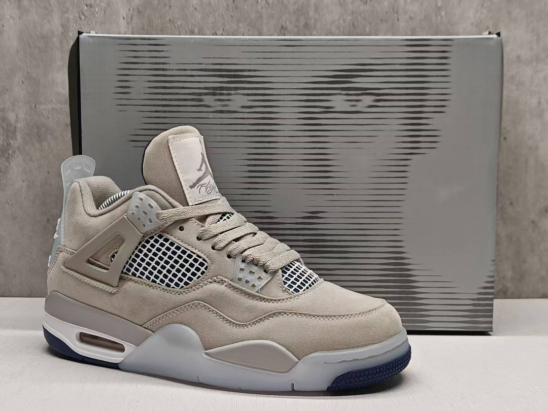 Air Jordan 4