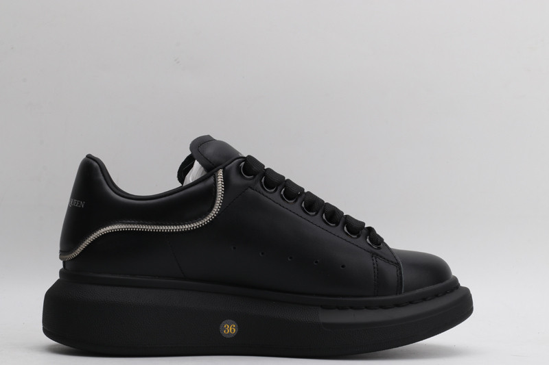 ALEXANDER MCQUEEN SNEAKER