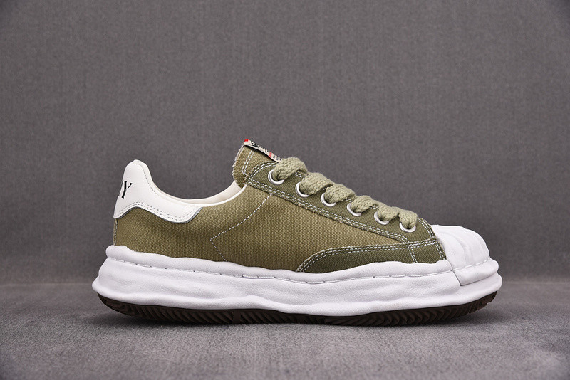 MAISON MIHARA SNEAKERS