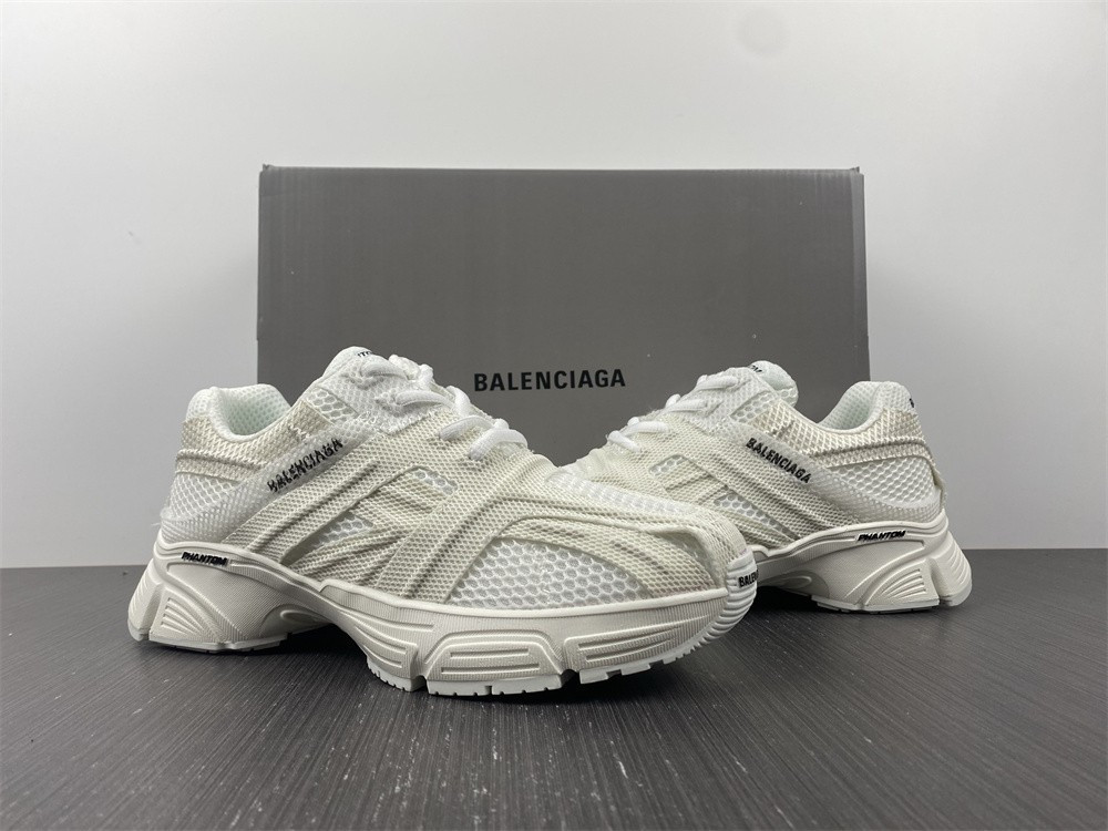 Ba*len*cia*ga phantom sneaker