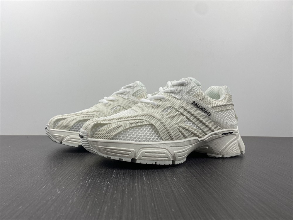 Ba*len*cia*ga phantom sneaker