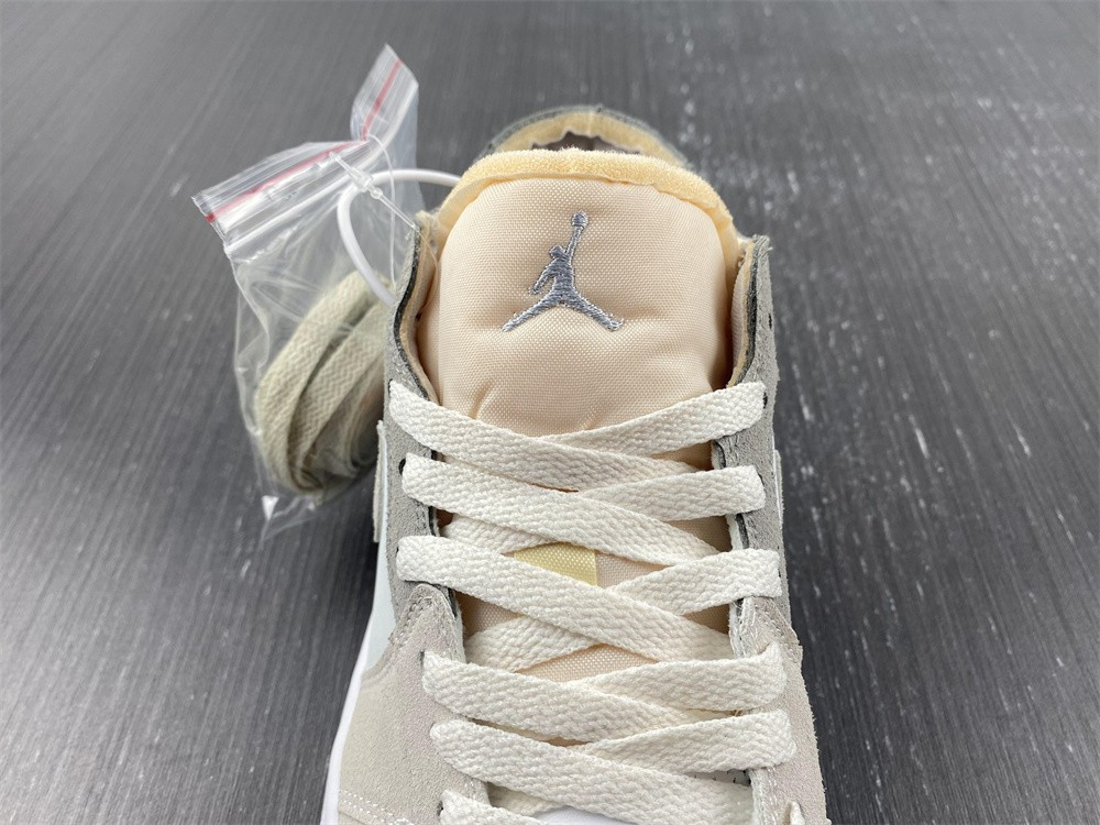 Jordan 1 Low Inside Out White Phantom DN1635-100
