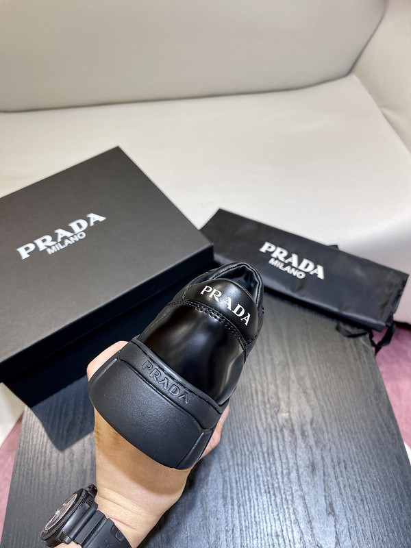 PR SNEAKER