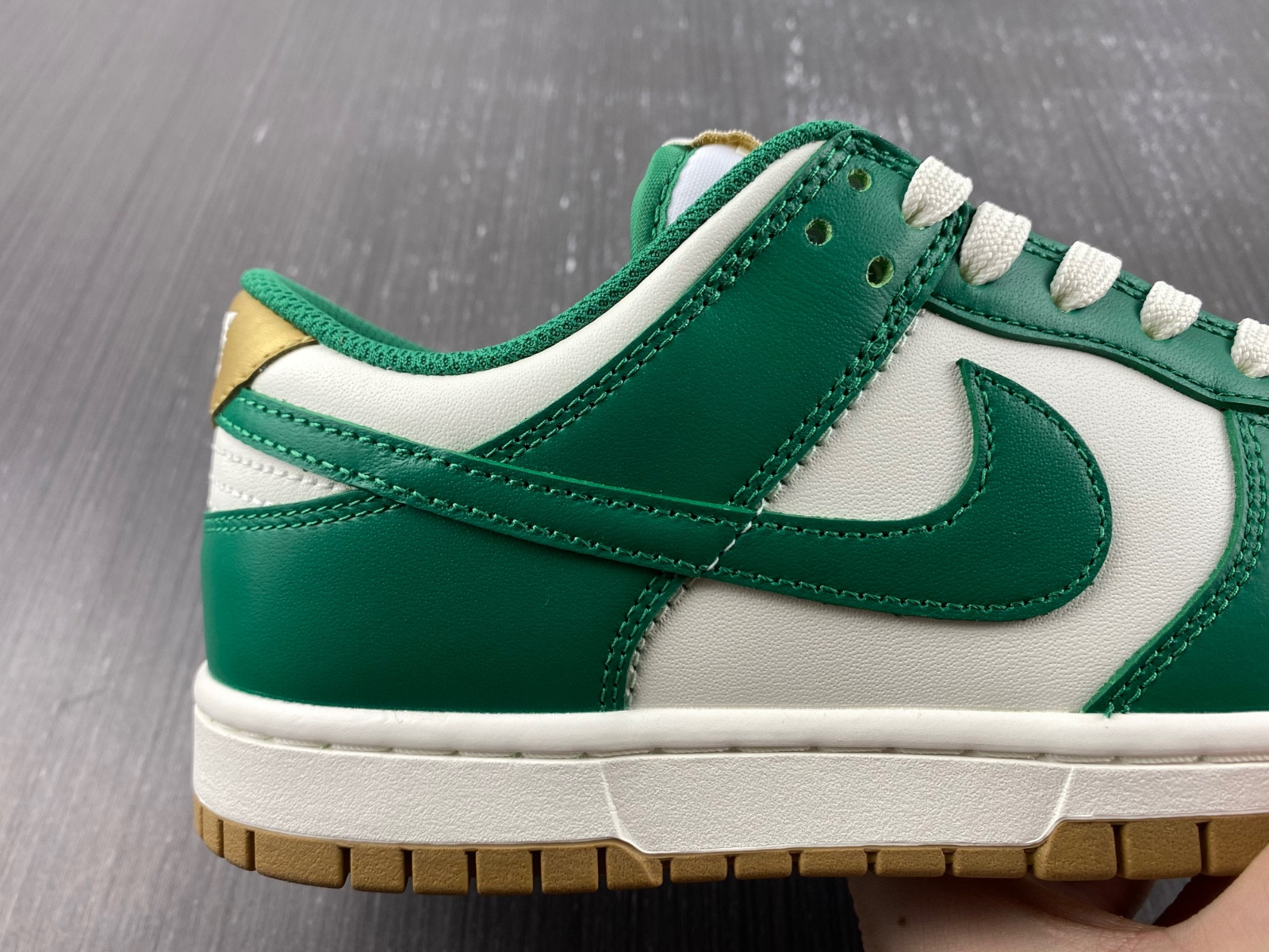 Nike Dunk Low Green White Metallic Gold FB7173-131