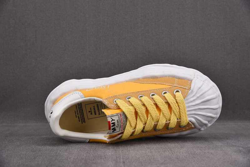 MAISON MIHARA SNEAKERS