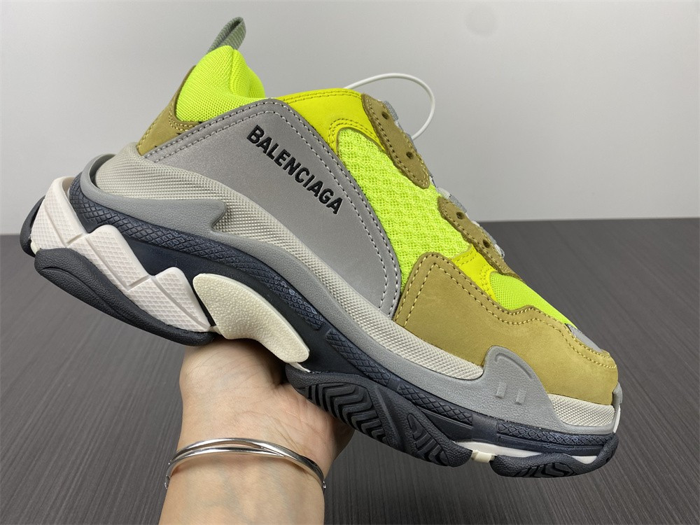 Ba*len*cia*ga triple s 524039 w09o3 1801