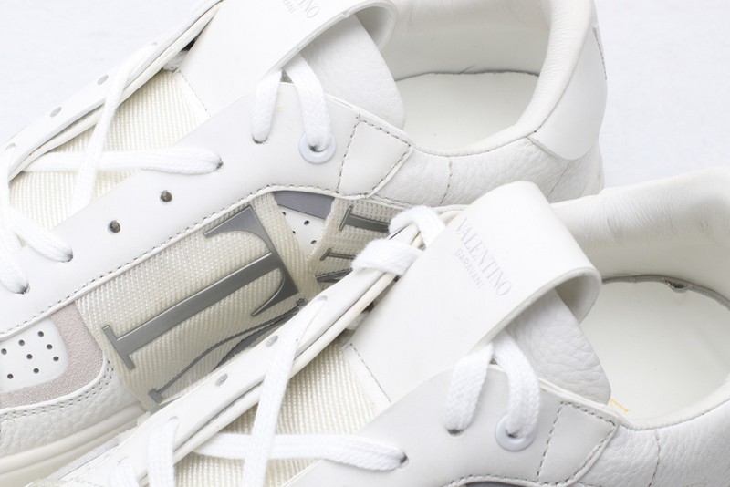 V*LENTINO SNEAKER