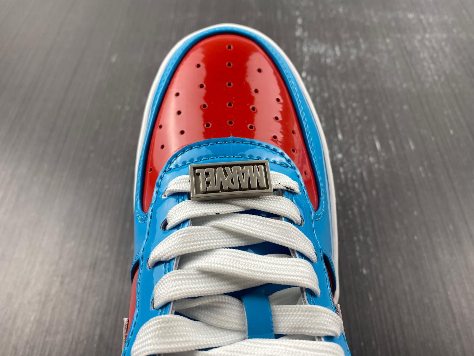 BAPE SNEAKERS