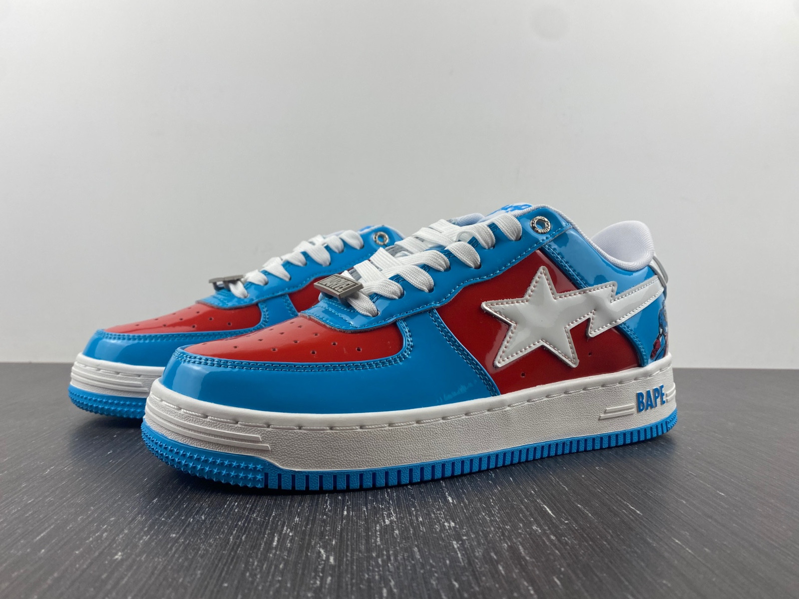 BAPE SNEAKERS