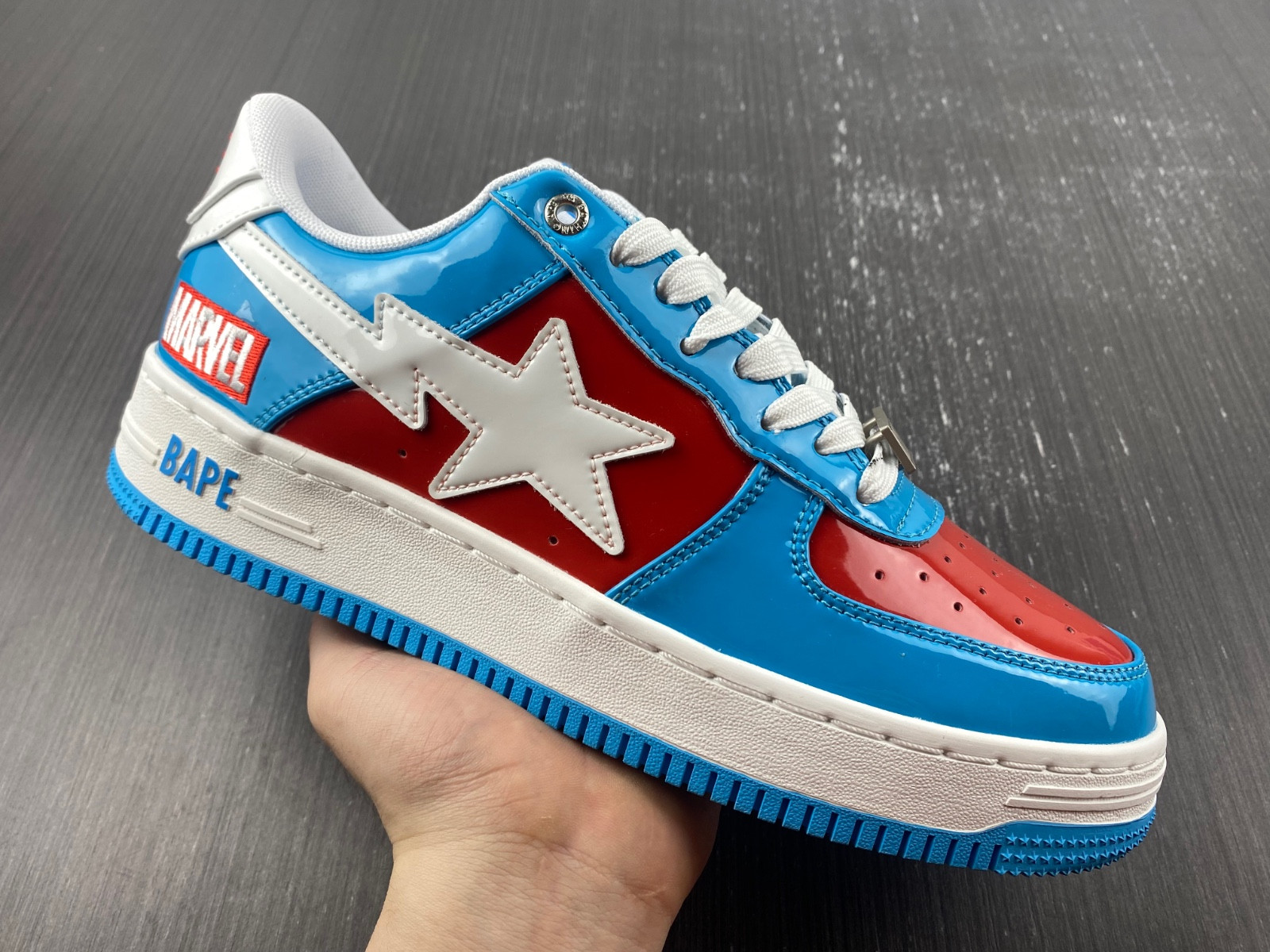 BAPE SNEAKERS
