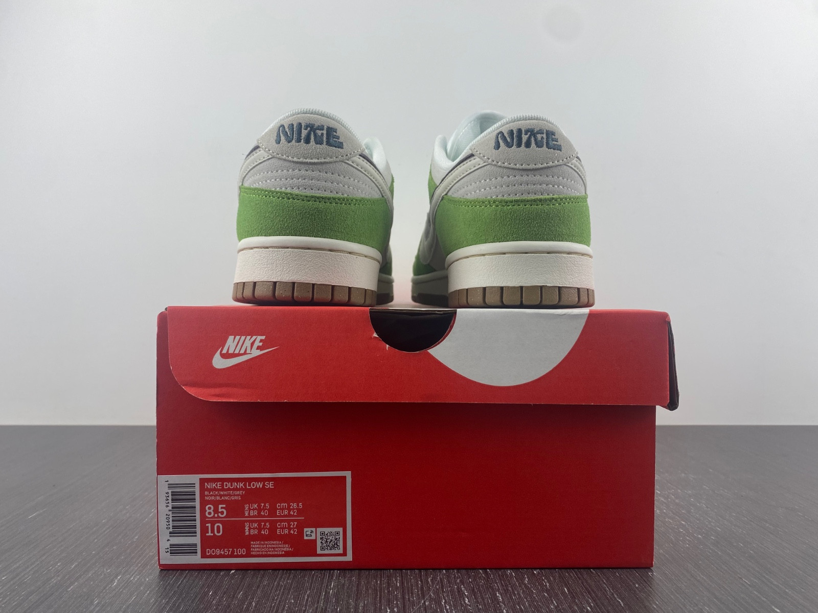 Nike Dunk Low SE "85" | DO9457-100