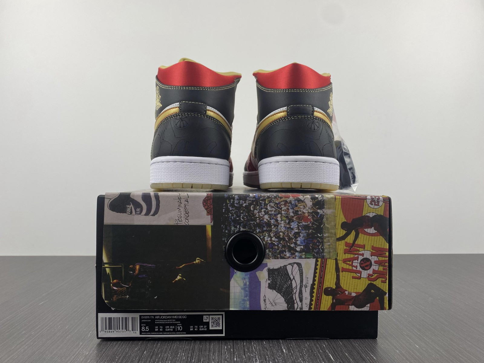 Air Jordan 1 Mid XQ DV0576-176