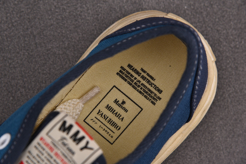 MAISON MIHARA SNEAKERS